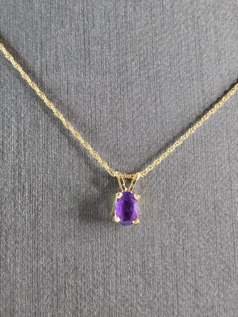 Womens Vintage Estate 10K Yellow Gold Amethyst Pendant Necklace 1.5g #E5707